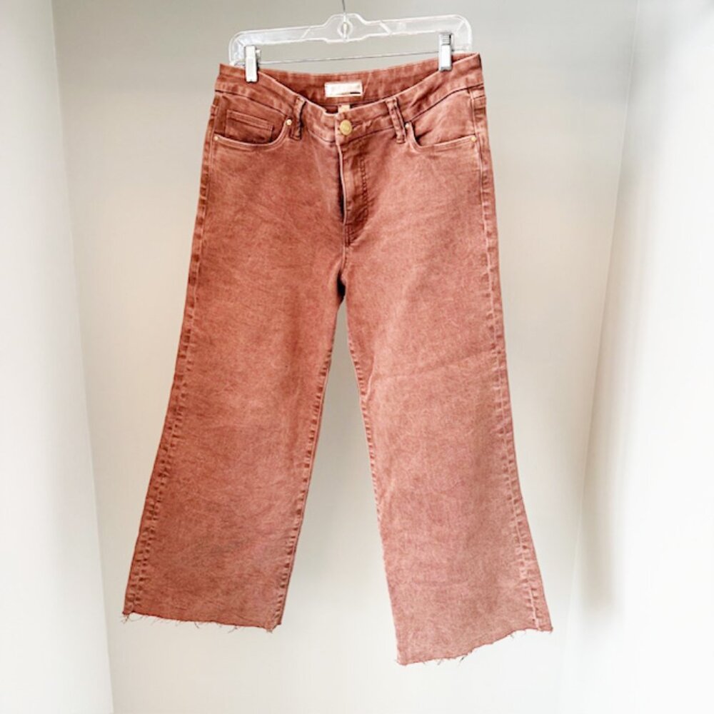 Kut from the Kloth Meg Fab Ab Wide Leg Cropped Jeans, Salmon, Size 8